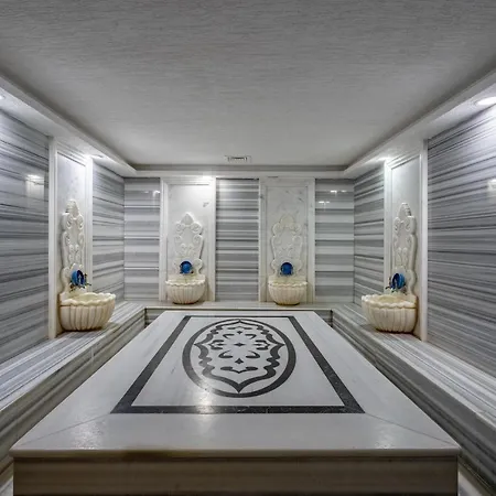 Golden Bodrum 4* טורגוטריס