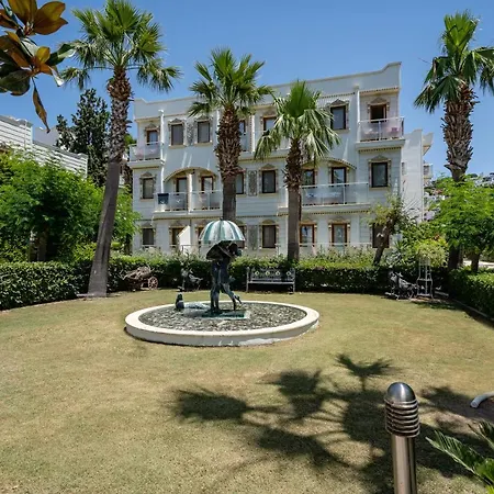 Golden Bodrum מלון