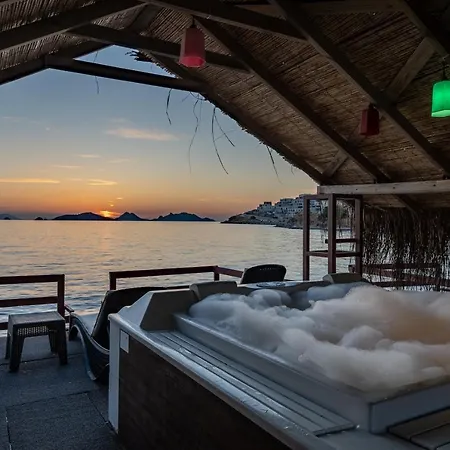 Golden Bodrum מלון