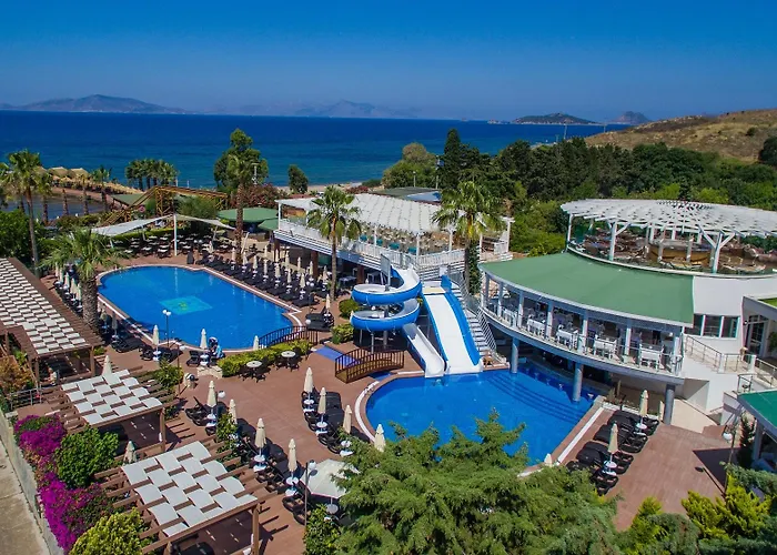 Golden Bodrum 4* טורגוטריס