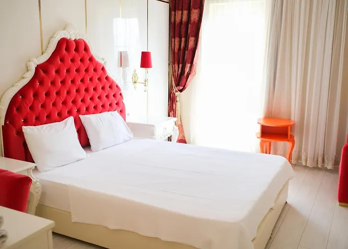 Golden Bodrum 4* טורגוטריס
