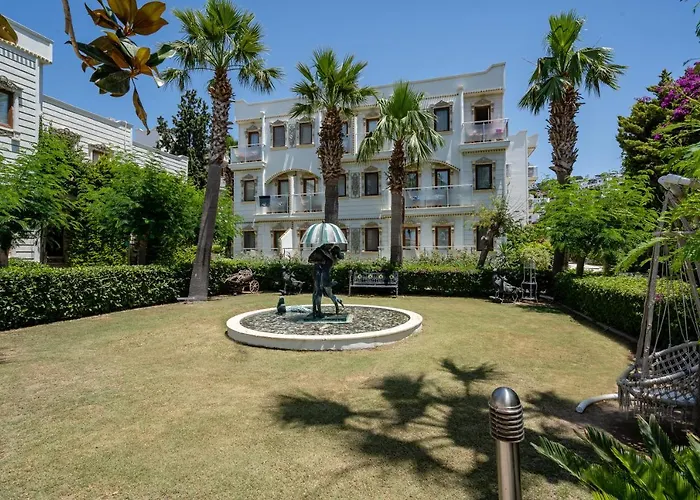 Golden Bodrum מלון