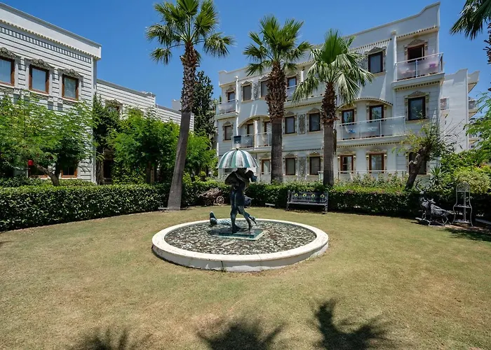 Golden Bodrum מלון טורגוטריס