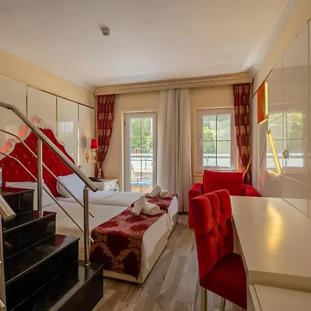 Golden Bodrum 터그트레이스